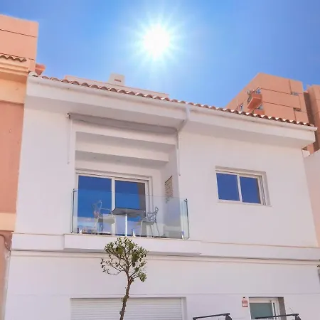 Two Minutes To The Apartamento *