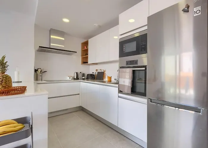 Two Minutes To The דירה פואנגירולה